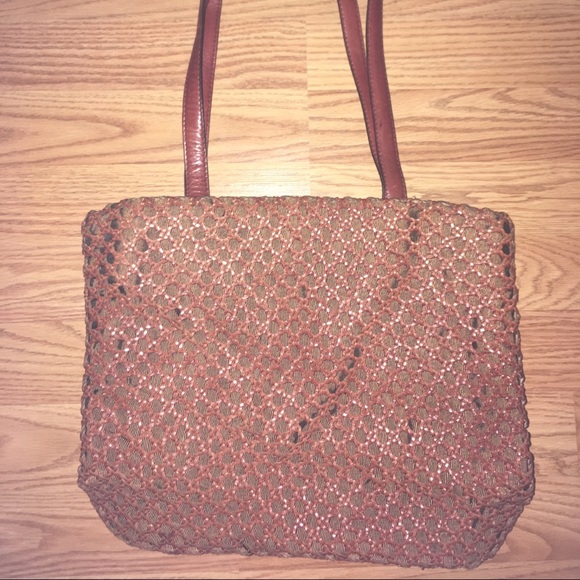 Clearance 🛍 Brown fossil handbag. - Picture 2 of 8